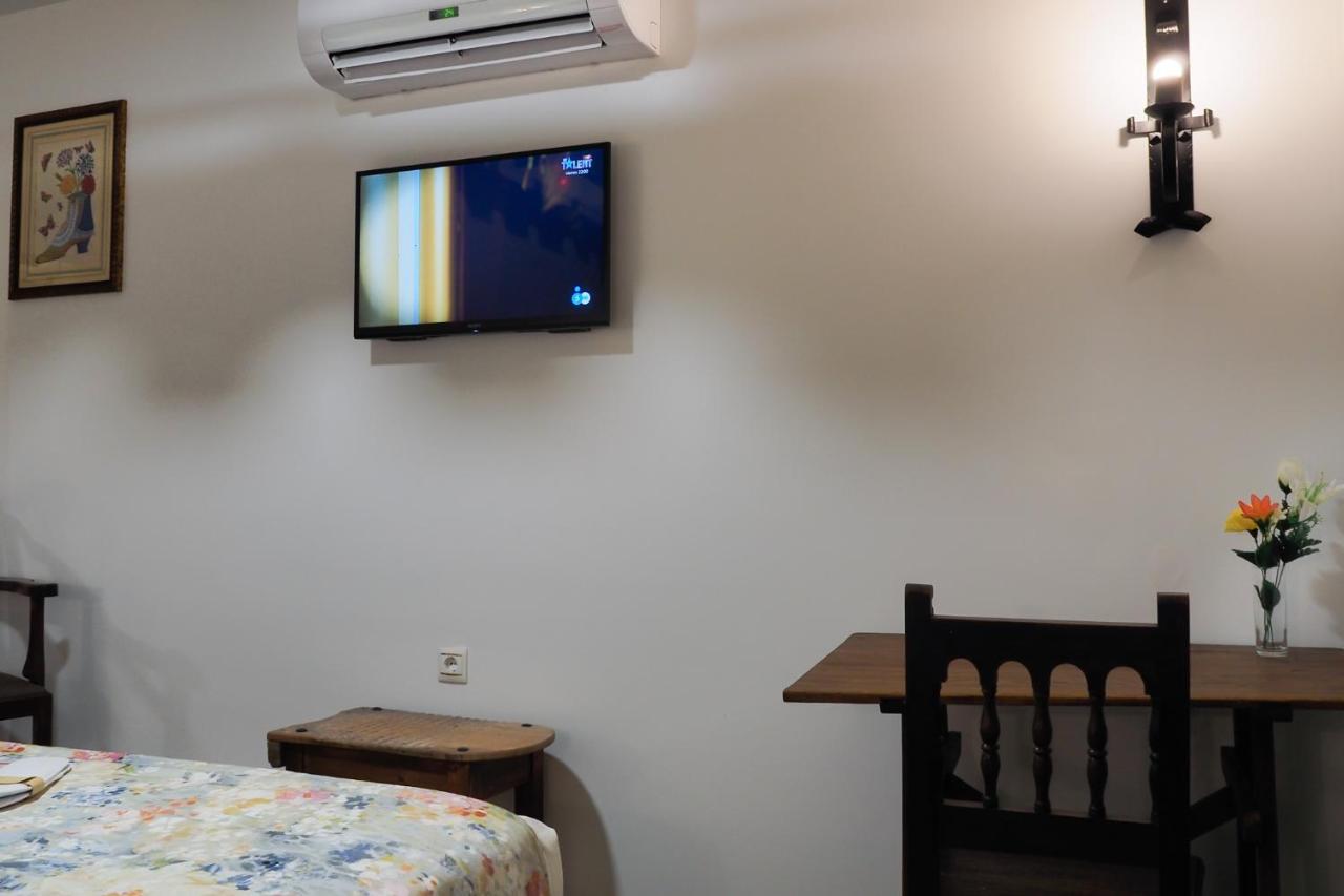 Posada Y Apartamentos Trebuesto De Guriezo Εξωτερικό φωτογραφία