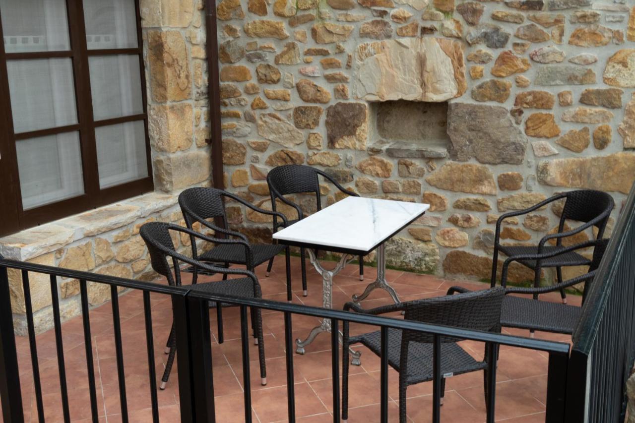 Posada Y Apartamentos Trebuesto De Guriezo Εξωτερικό φωτογραφία