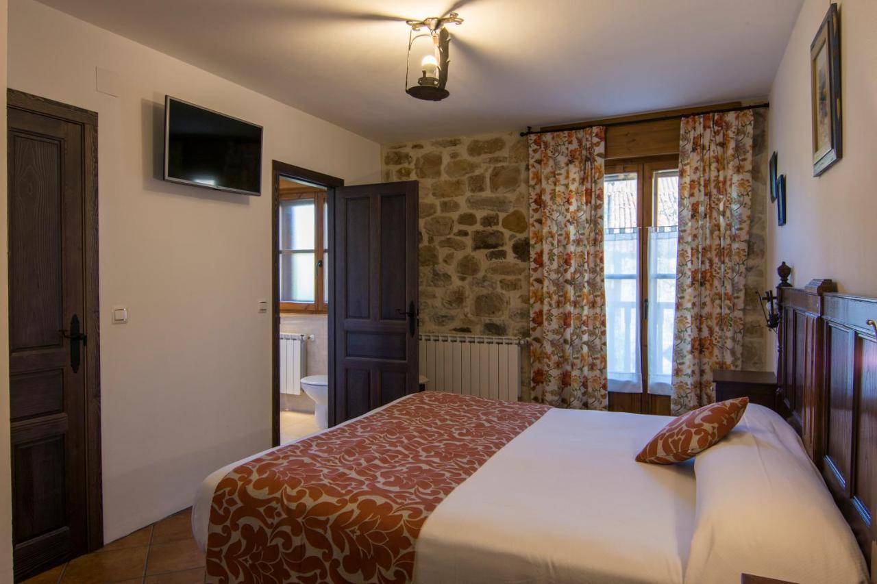 Posada Y Apartamentos Trebuesto De Guriezo Εξωτερικό φωτογραφία