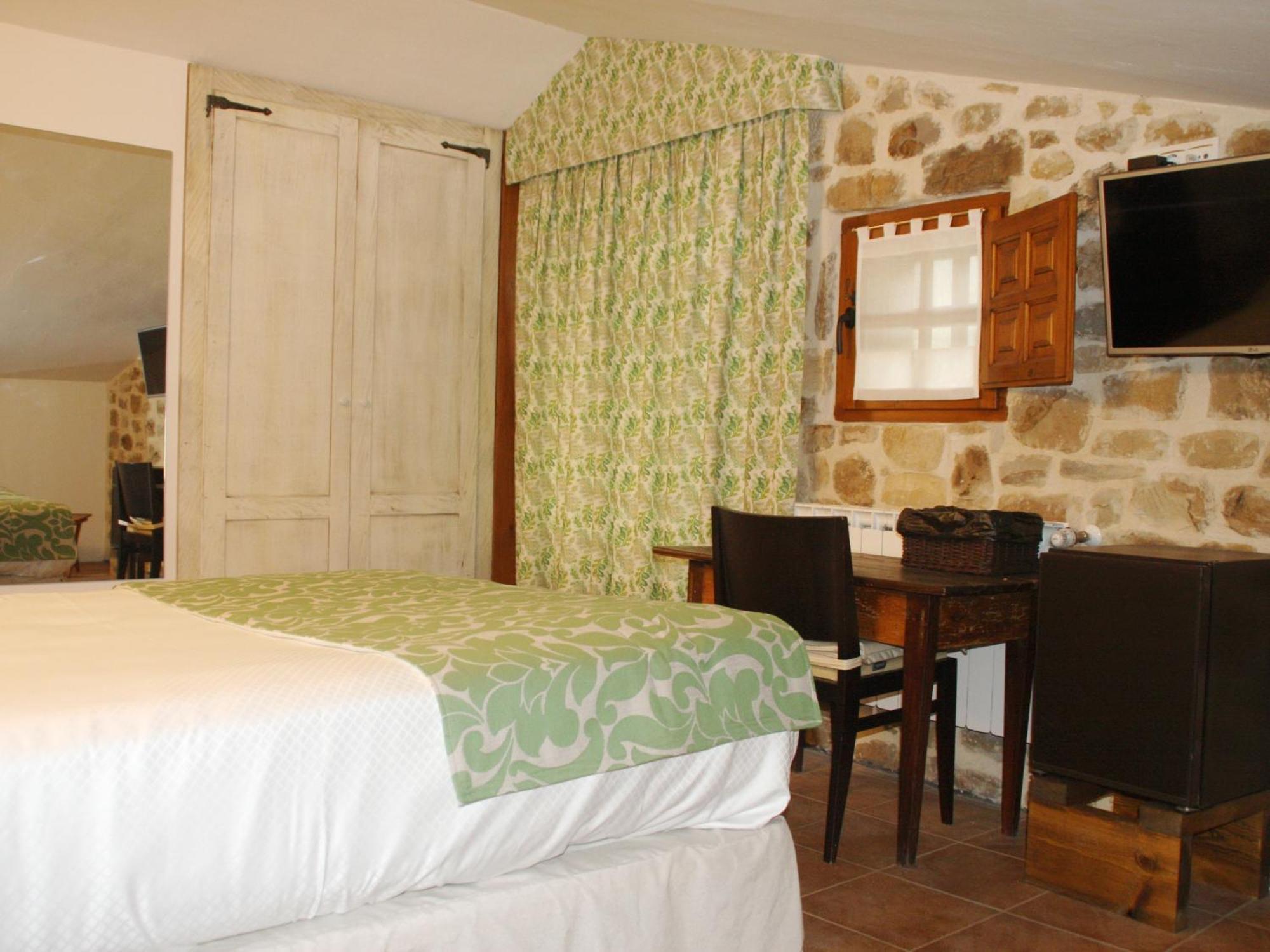 Posada Y Apartamentos Trebuesto De Guriezo Δωμάτιο φωτογραφία