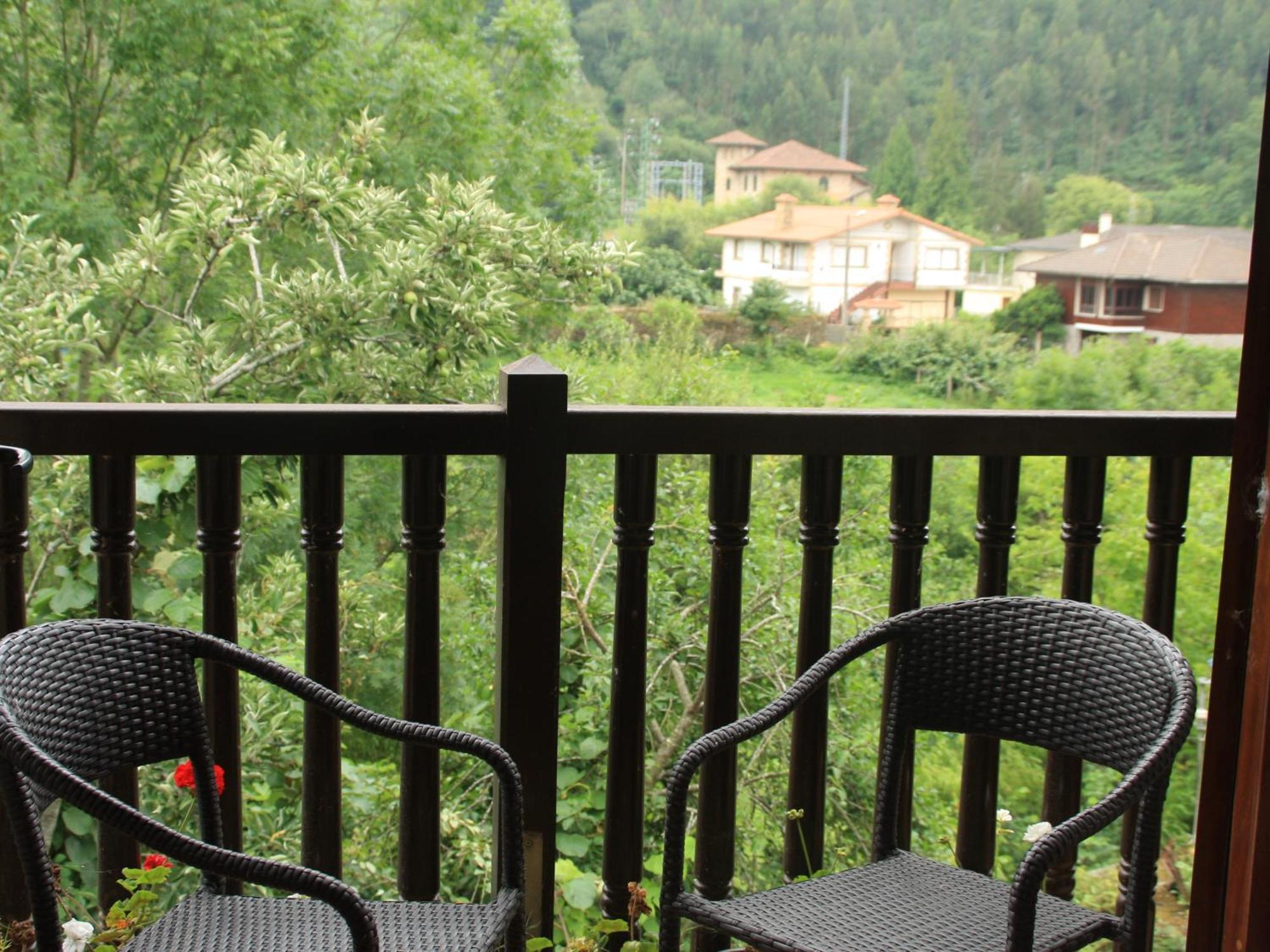 Posada Y Apartamentos Trebuesto De Guriezo Δωμάτιο φωτογραφία